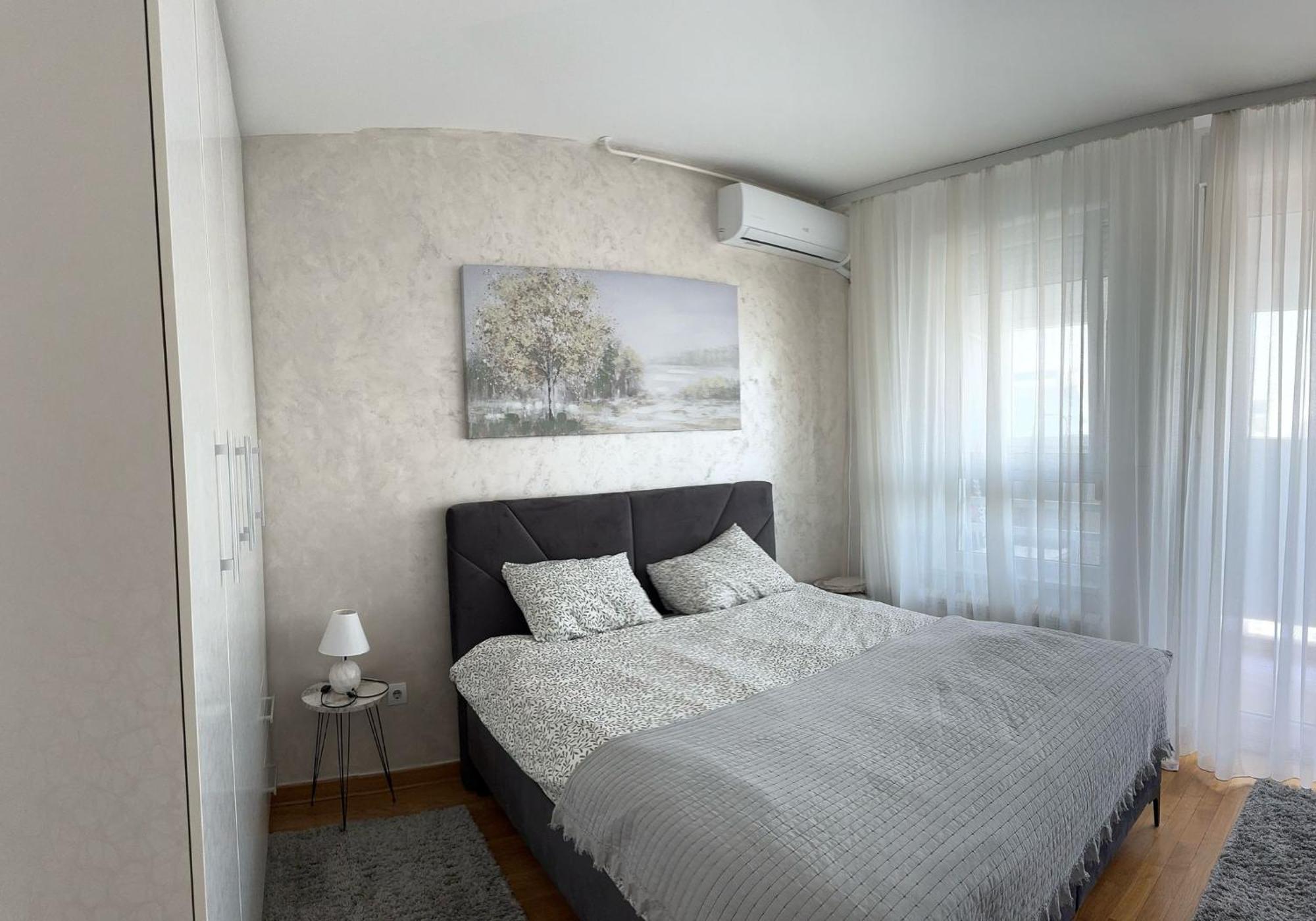 Manhattan Apartman Belvil Belgrade Exterior photo